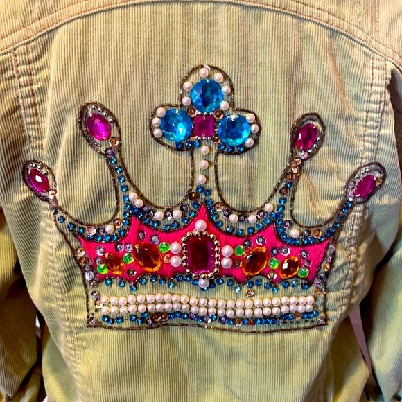 Ivy Jane Vintage Crown Jacket - Picture 4 of 8